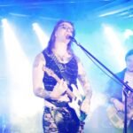 Flying-Earrings-Live-32